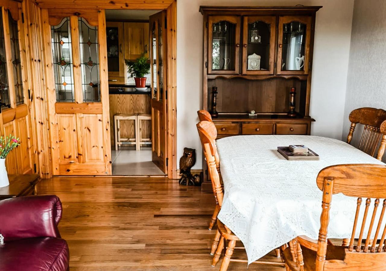 Moat Holiday Rental Lisnaskea ภายนอก รูปภาพ