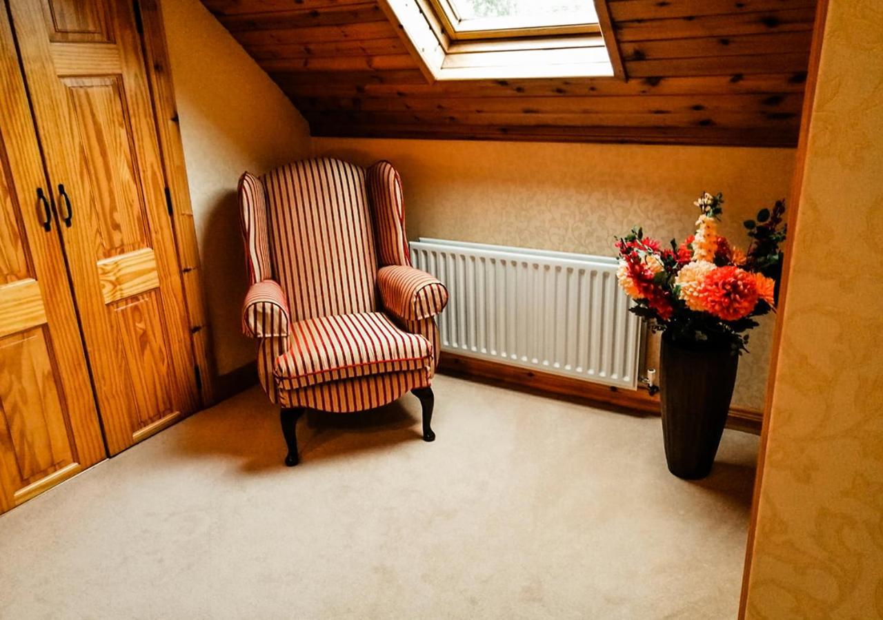 Moat Holiday Rental Lisnaskea ภายนอก รูปภาพ