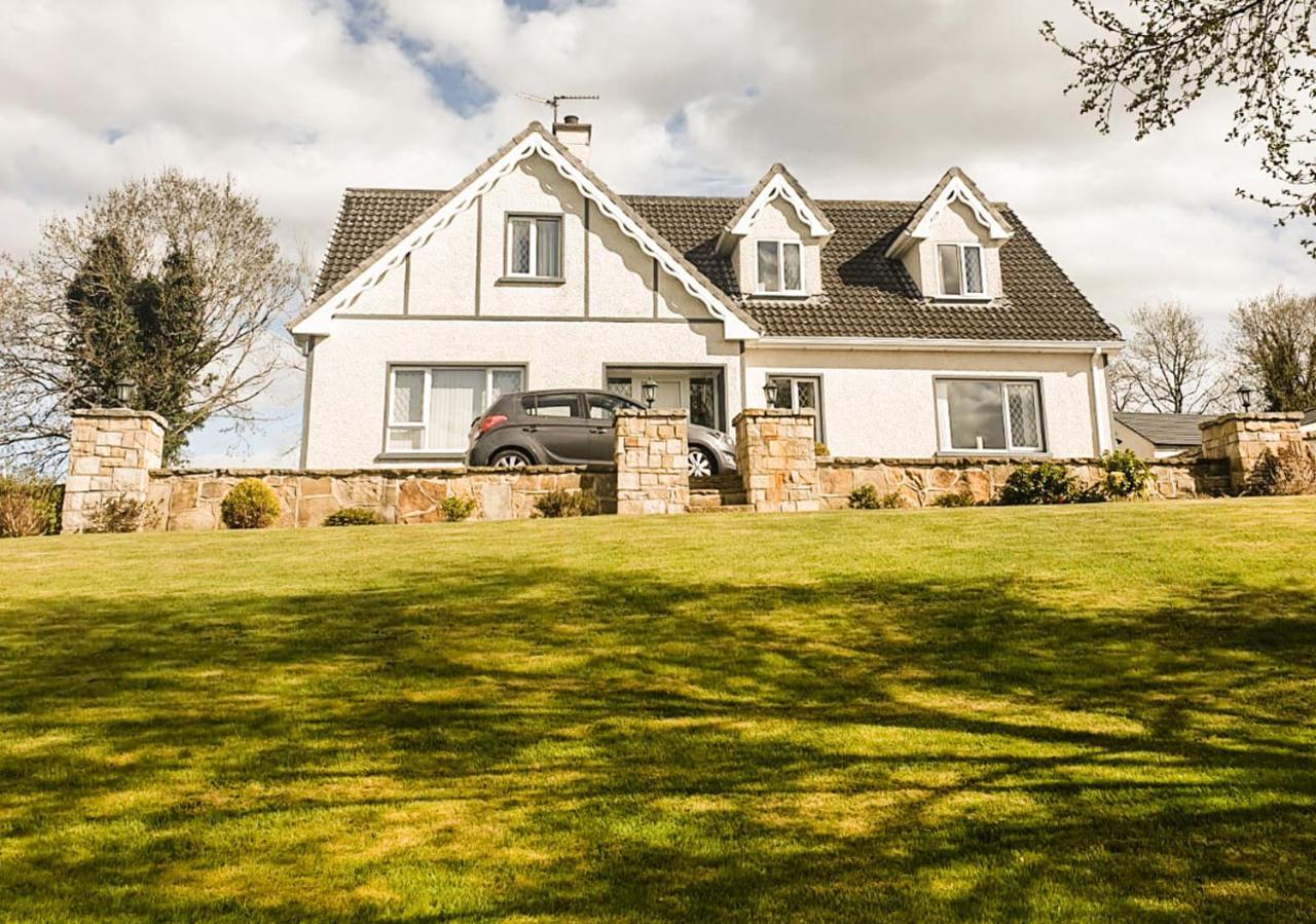 Moat Holiday Rental Lisnaskea ภายนอก รูปภาพ