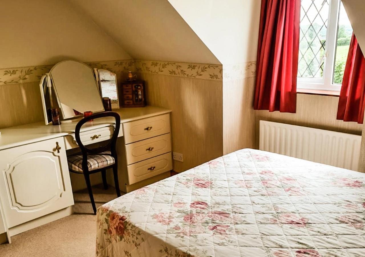 Moat Holiday Rental Lisnaskea ภายนอก รูปภาพ